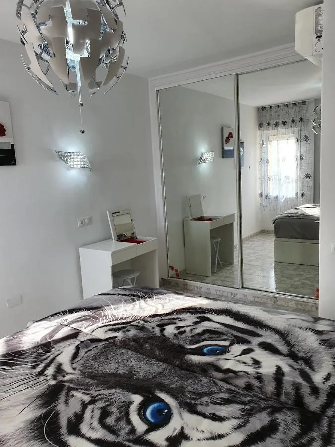 Iris Del Mar Apartment Benalmadena 0*,  Spain